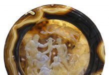 La tazza Farnese La tazza Farnese